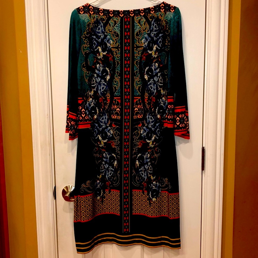BEAUTIFUL DRESS ❤️👗❤️ - Picture 2 of 2